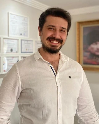 Uzman Psikolog Canberk Karayağız